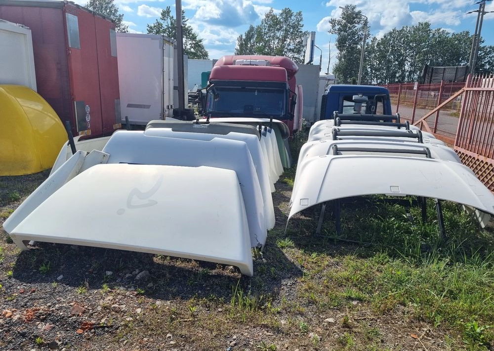 Owiewka spojler dachowy Scania Man Mercedes - Peça de reposição: foto 3 Owiewka spojler dachowy Scania Man Mercedes - Peça de reposição: foto 3