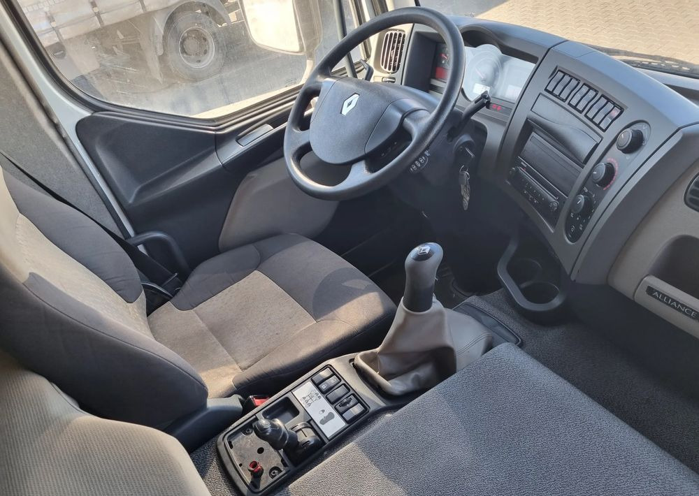 Leasing de  Renault Premium 270 Renault Premium 270: foto 6