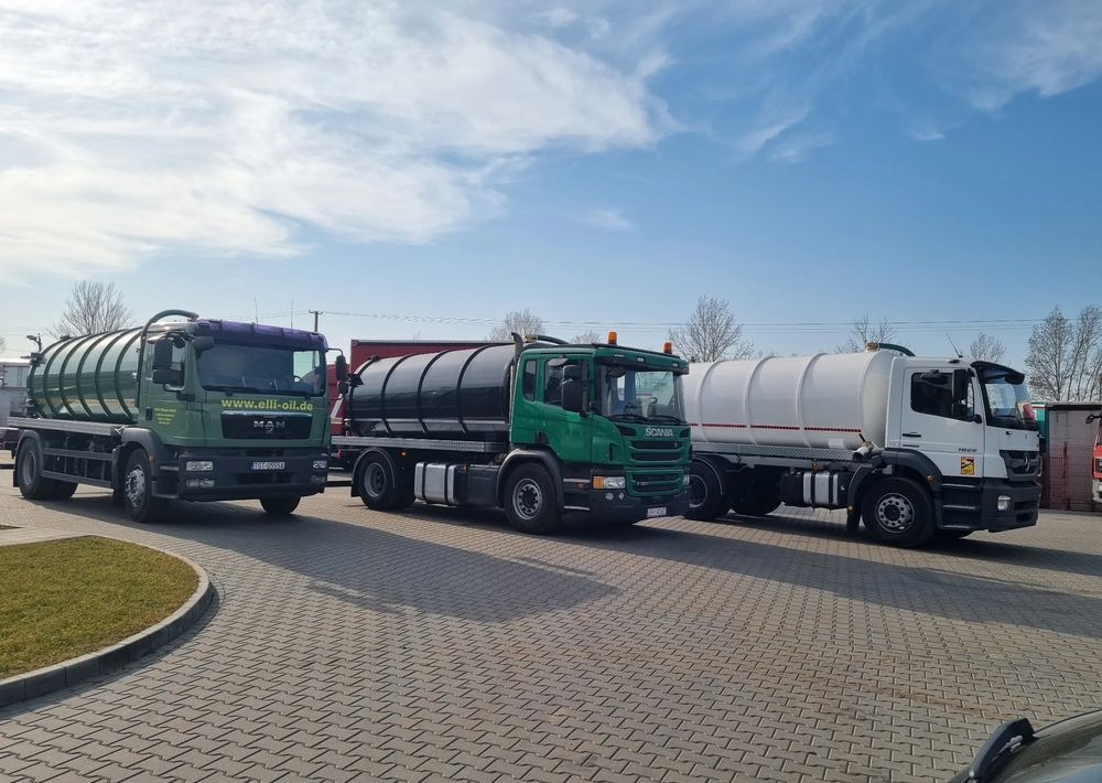 Caminhão de lixo Scania P360: foto 8 Caminhão de lixo Scania P360: foto 8