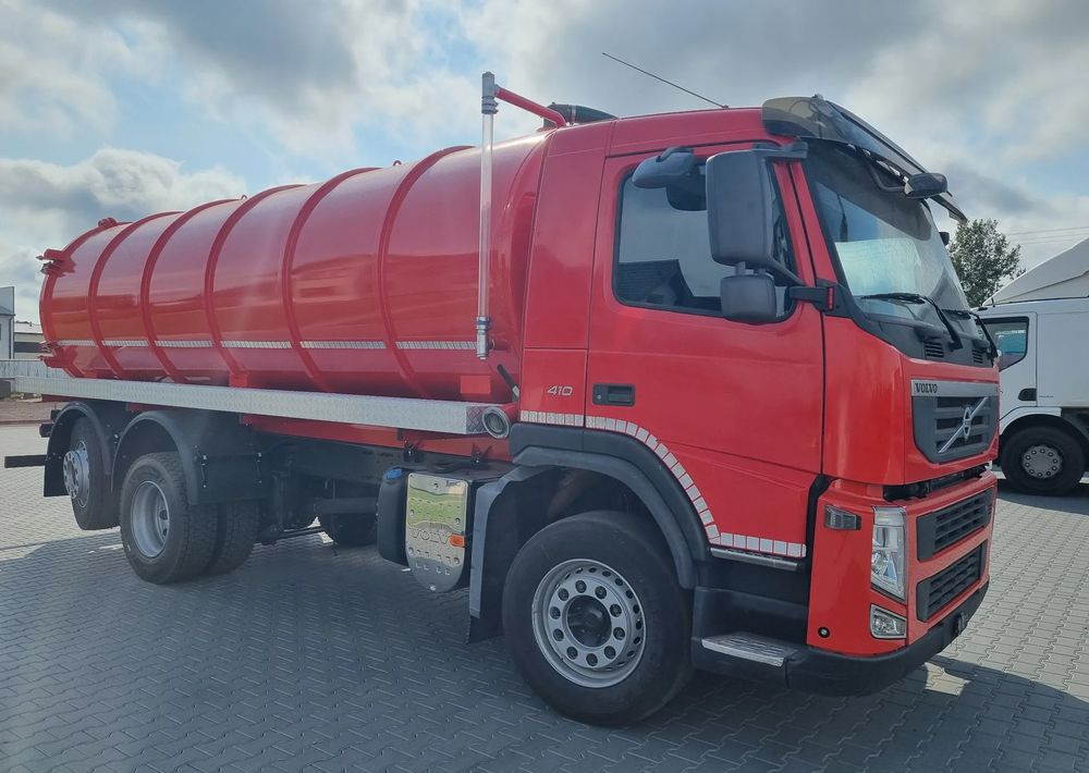 Volvo FM 410 - Caminhão de lixo: foto 2 Volvo FM 410 - Caminhão de lixo: foto 2