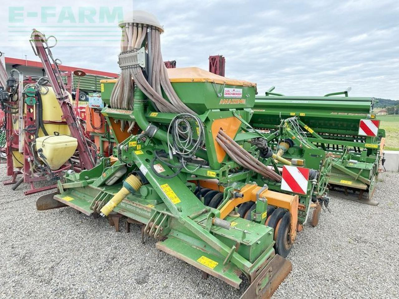 Amazone kg 3000 / ad-p 303 säkombination pneum. - Semeadora combinada: foto 1 Amazone kg 3000 / ad-p 303 säkombination pneum. - Semeadora combinada: foto 1