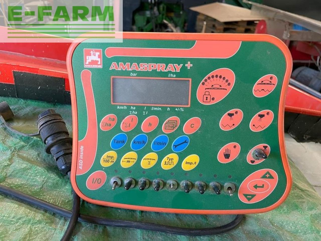 Amazone ux 4200 special - Pulverizador de arrastar: foto 2 Amazone ux 4200 special - Pulverizador de arrastar: foto 2