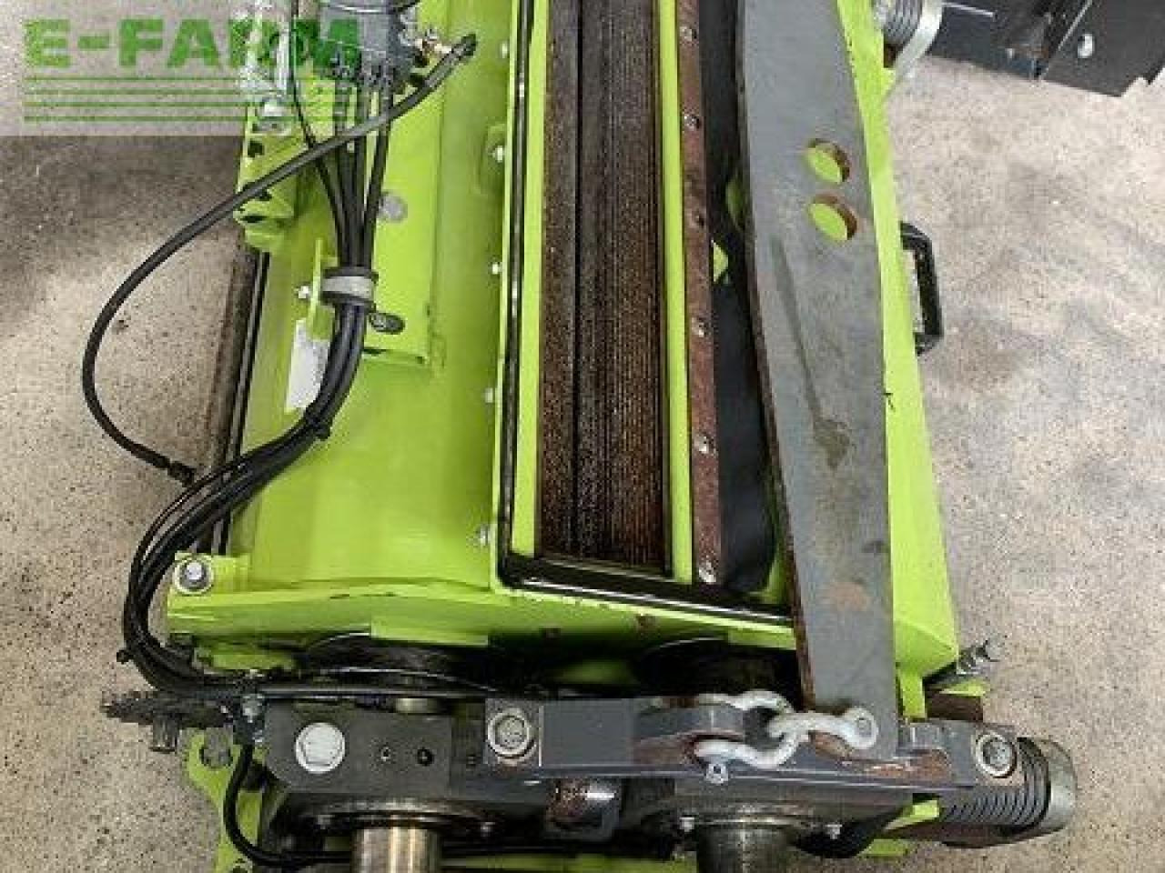 CLAAS JAGUAR 880 4WD - Picadora de forragem automotriz: foto 3 CLAAS JAGUAR 880 4WD - Picadora de forragem automotriz: foto 3