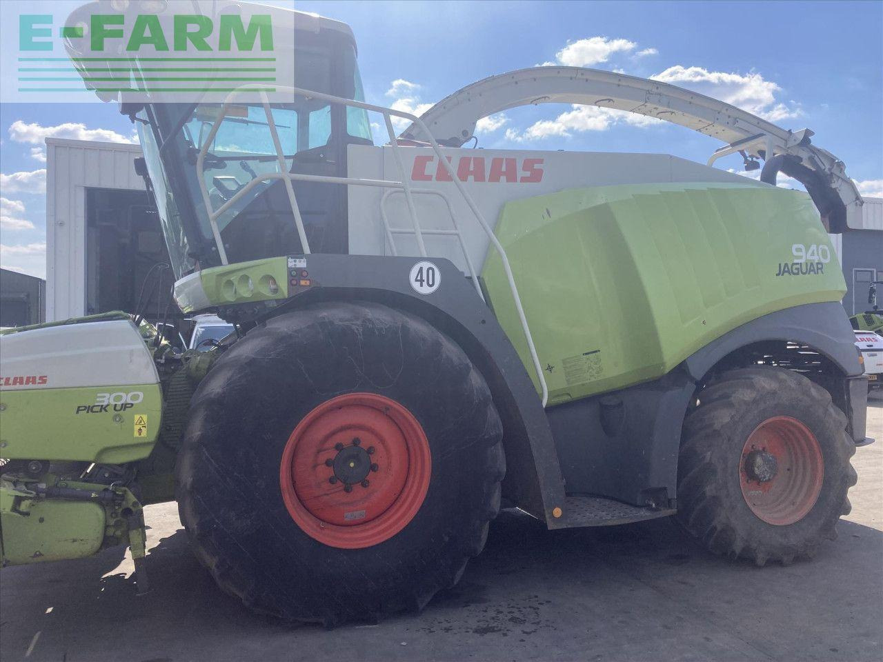 CLAAS JAGUAR 940 C/W PU300 4WD - Picadora de forragem automotriz: foto 4 CLAAS JAGUAR 940 C/W PU300 4WD - Picadora de forragem automotriz: foto 4