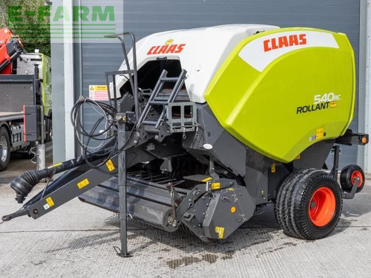 CLAAS ROLLANT 540 R - Enfardadeira de fardos quadrados: foto 2 CLAAS ROLLANT 540 R - Enfardadeira de fardos quadrados: foto 2
