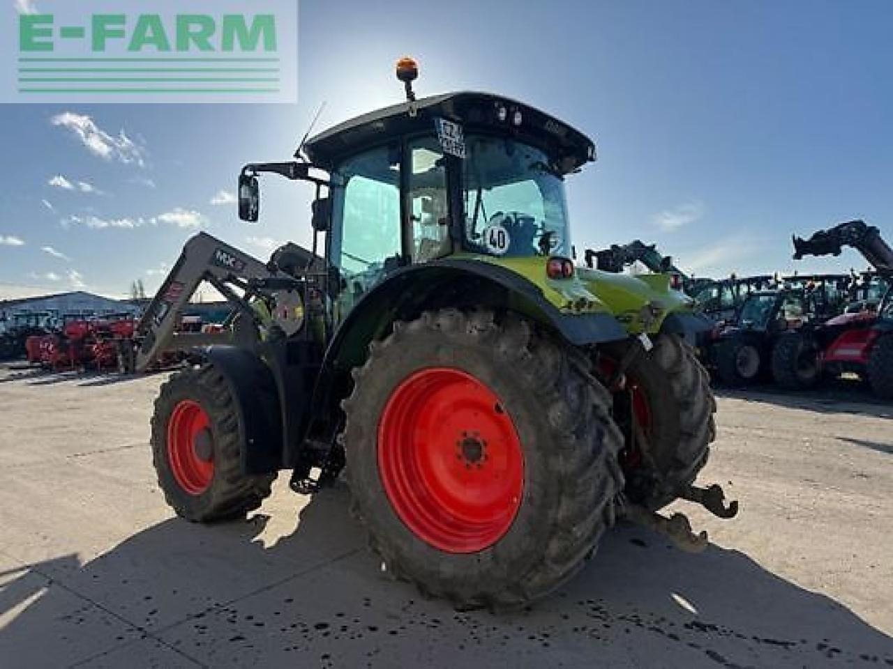 Trator CLAAS arion 520: foto 6