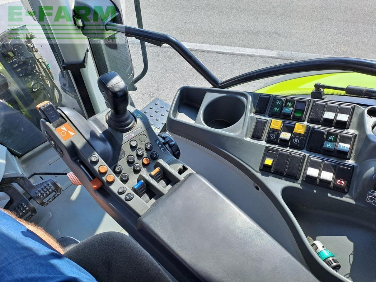 Trator CLAAS arion 550 cis cmatic CMATIC CIS: foto 11