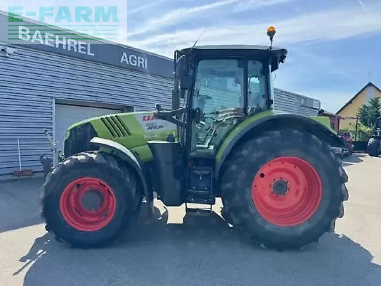 CLAAS arion 650 - Trator: foto 3 CLAAS arion 650 - Trator: foto 3