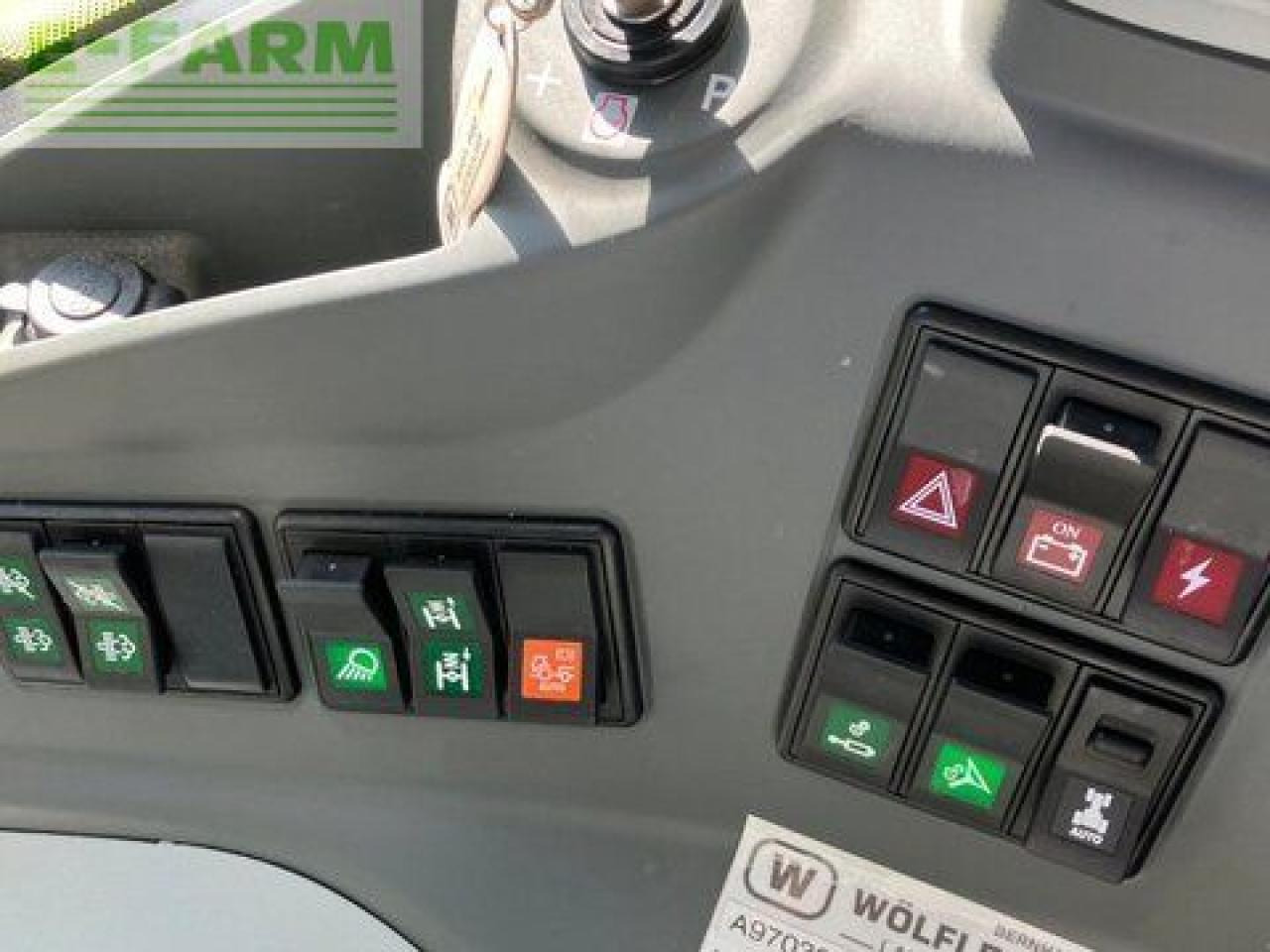 Trator CLAAS arion 660 cmatic cebis CMATIC CEBIS: foto 23 Trator CLAAS arion 660 cmatic cebis CMATIC CEBIS: foto 23