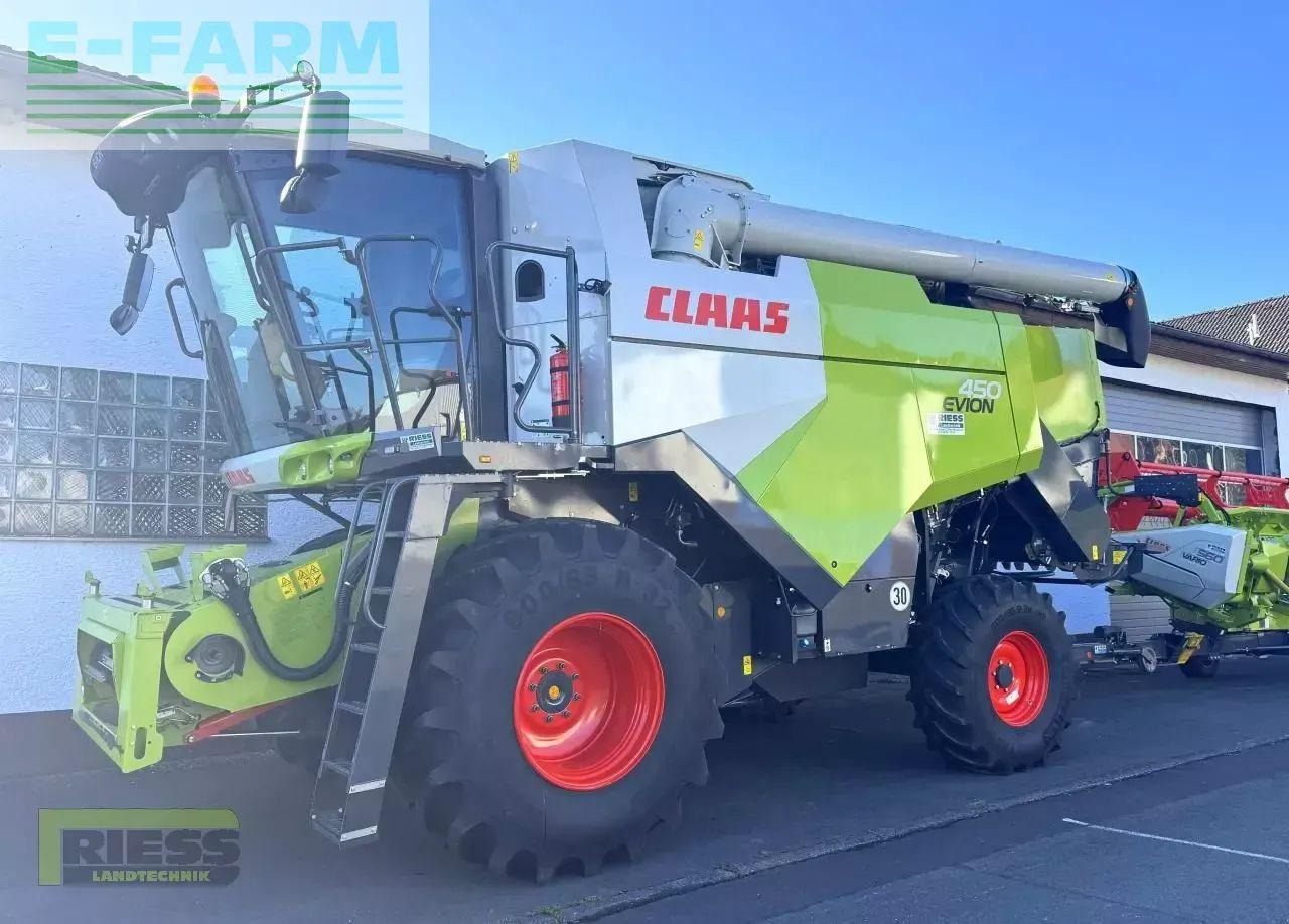 CLAAS evion 450 vario 560 classic e5 - Ceifeira debulhadora: foto 1 CLAAS evion 450 vario 560 classic e5 - Ceifeira debulhadora: foto 1