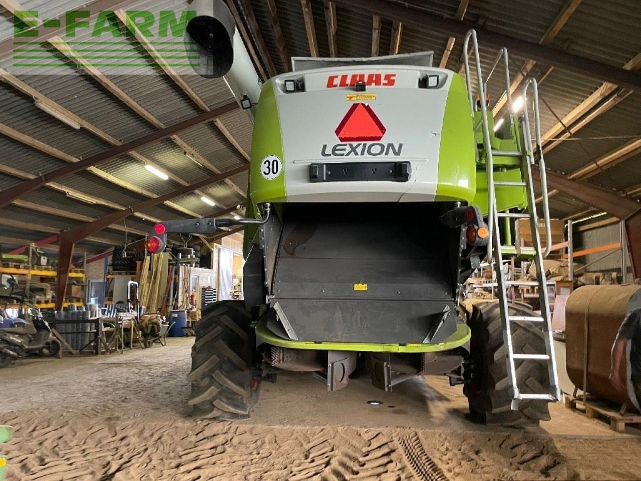 Ceifeira debulhadora CLAAS lexion 600: foto 13