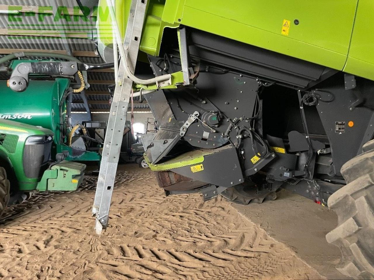 Ceifeira debulhadora CLAAS lexion 600: foto 12