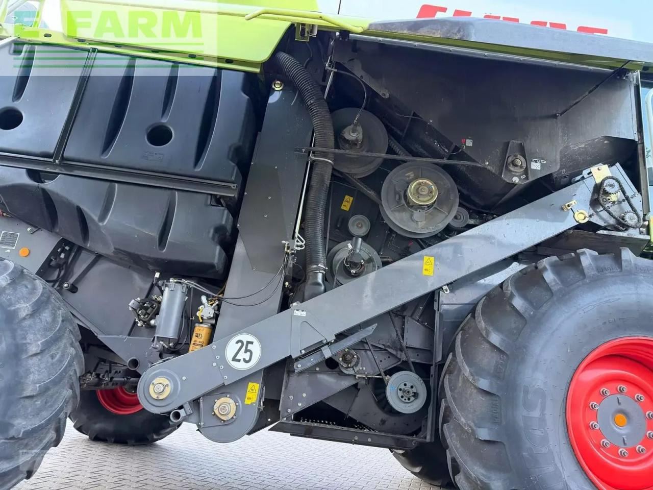 Ceifeira debulhadora CLAAS lexion 650 (stage iiib): foto 18 Ceifeira debulhadora CLAAS lexion 650 (stage iiib): foto 18