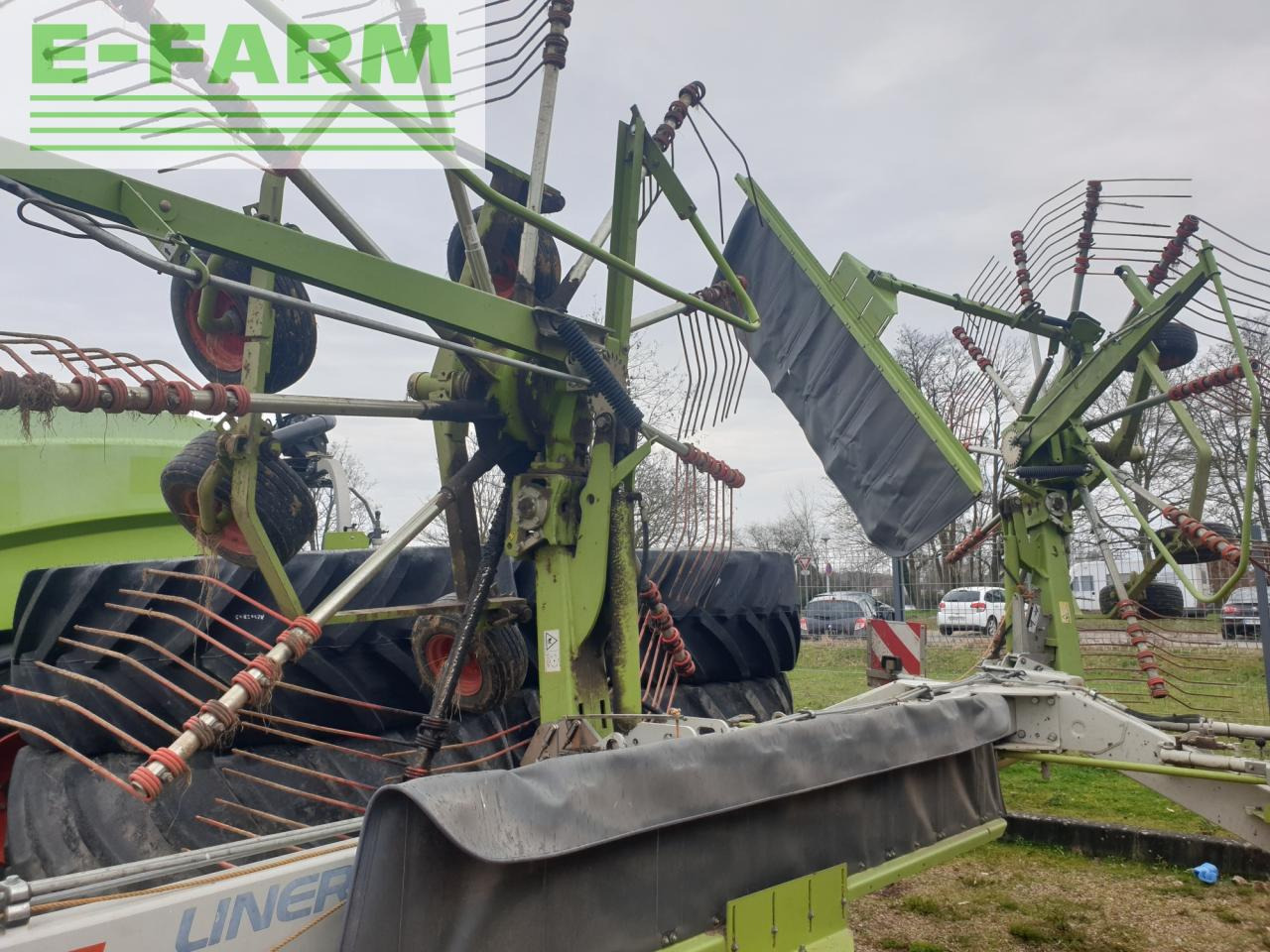 Ancinho enleirador CLAAS liner 1250 profil: foto 7