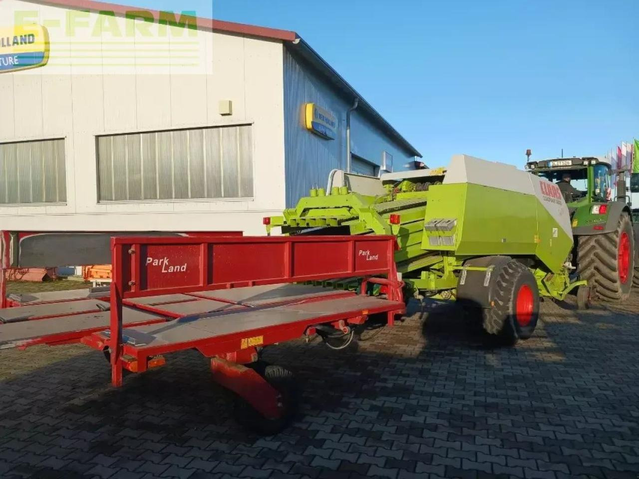CLAAS quadrant 2200 - Enfardadeira de fardos quadrados: foto 2 CLAAS quadrant 2200 - Enfardadeira de fardos quadrados: foto 2