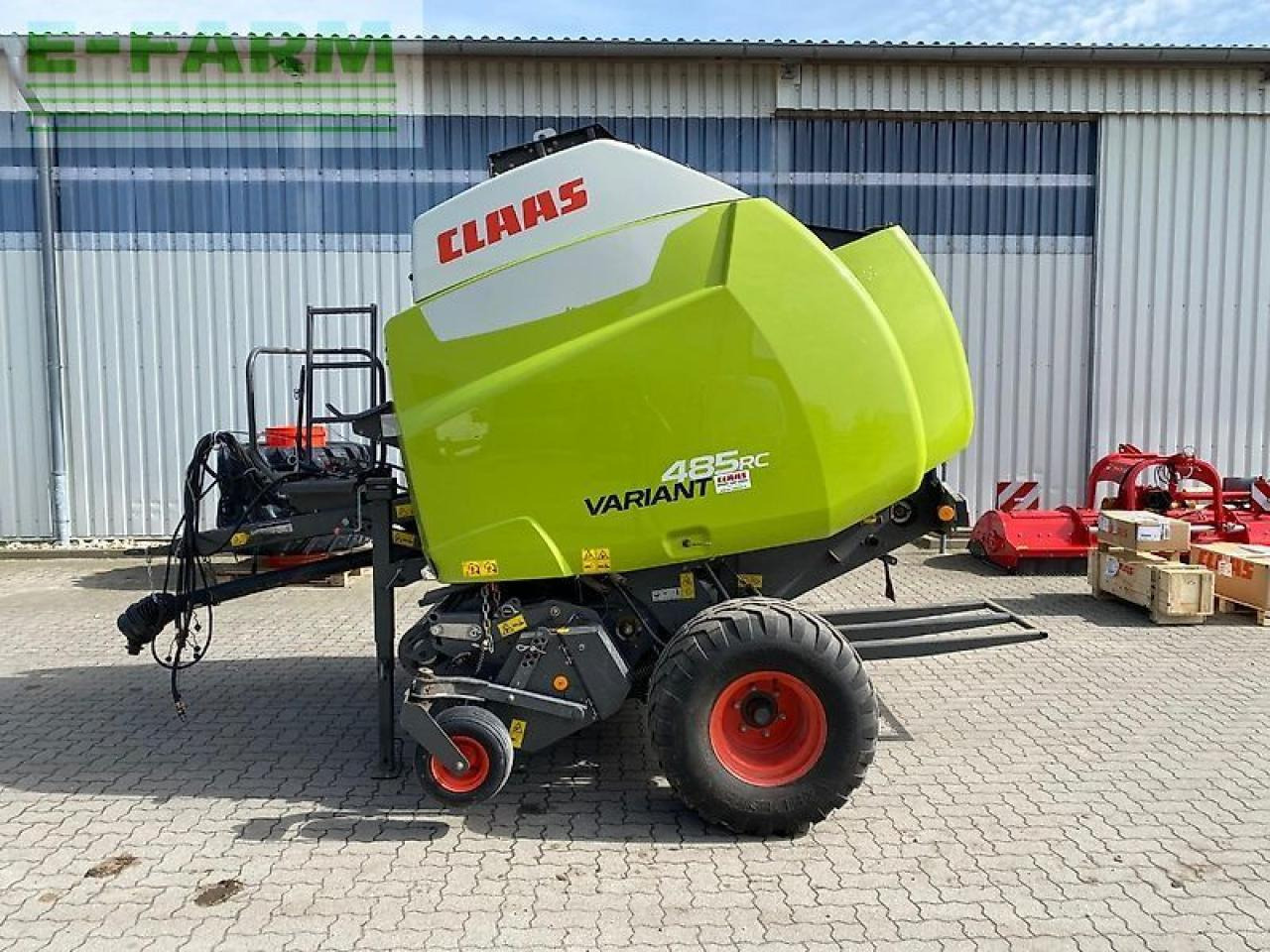 Enfardadeira de fardos quadrados CLAAS variant 485 rc: foto 8