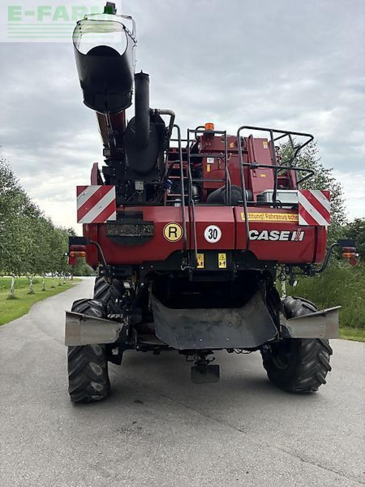 Case-IH axial-flow 6140 - Ceifeira debulhadora: foto 3 Case-IH axial-flow 6140 - Ceifeira debulhadora: foto 3