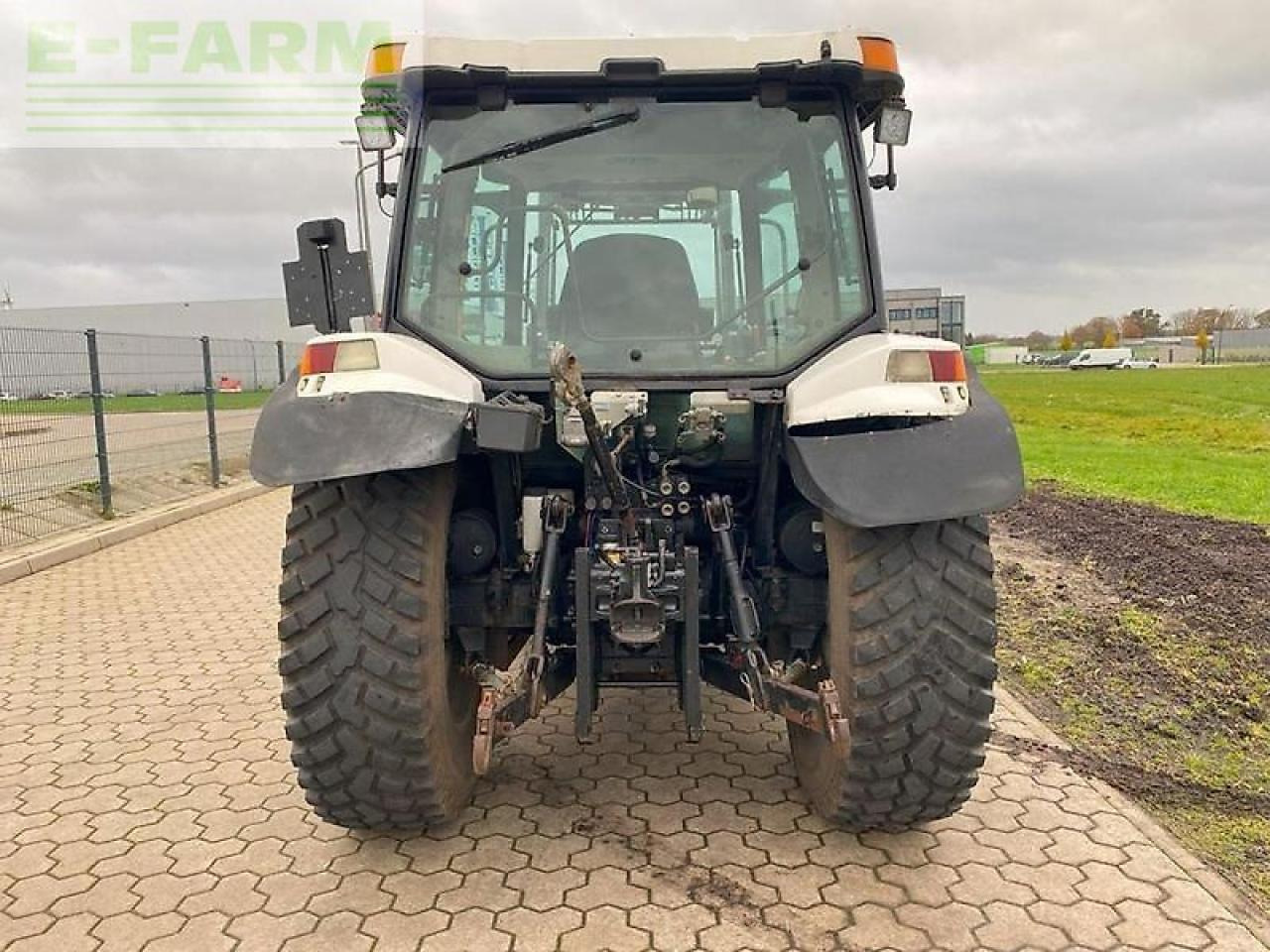 Case-IH jx 1090u - Trator: foto 5 Case-IH jx 1090u - Trator: foto 5
