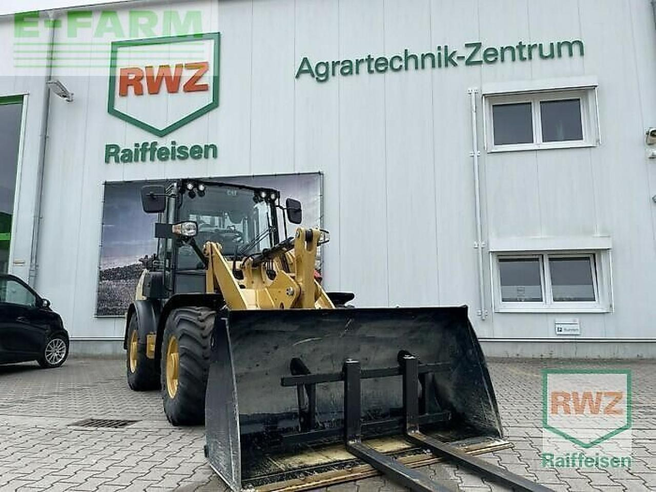 Mini escavadeira Caterpillar 906 radlader: foto 6 Mini escavadeira Caterpillar 906 radlader: foto 6