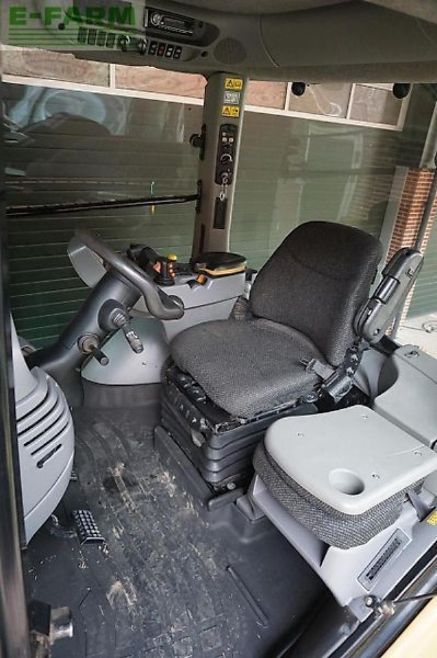 Trator Challenger mt 765 b: foto 10