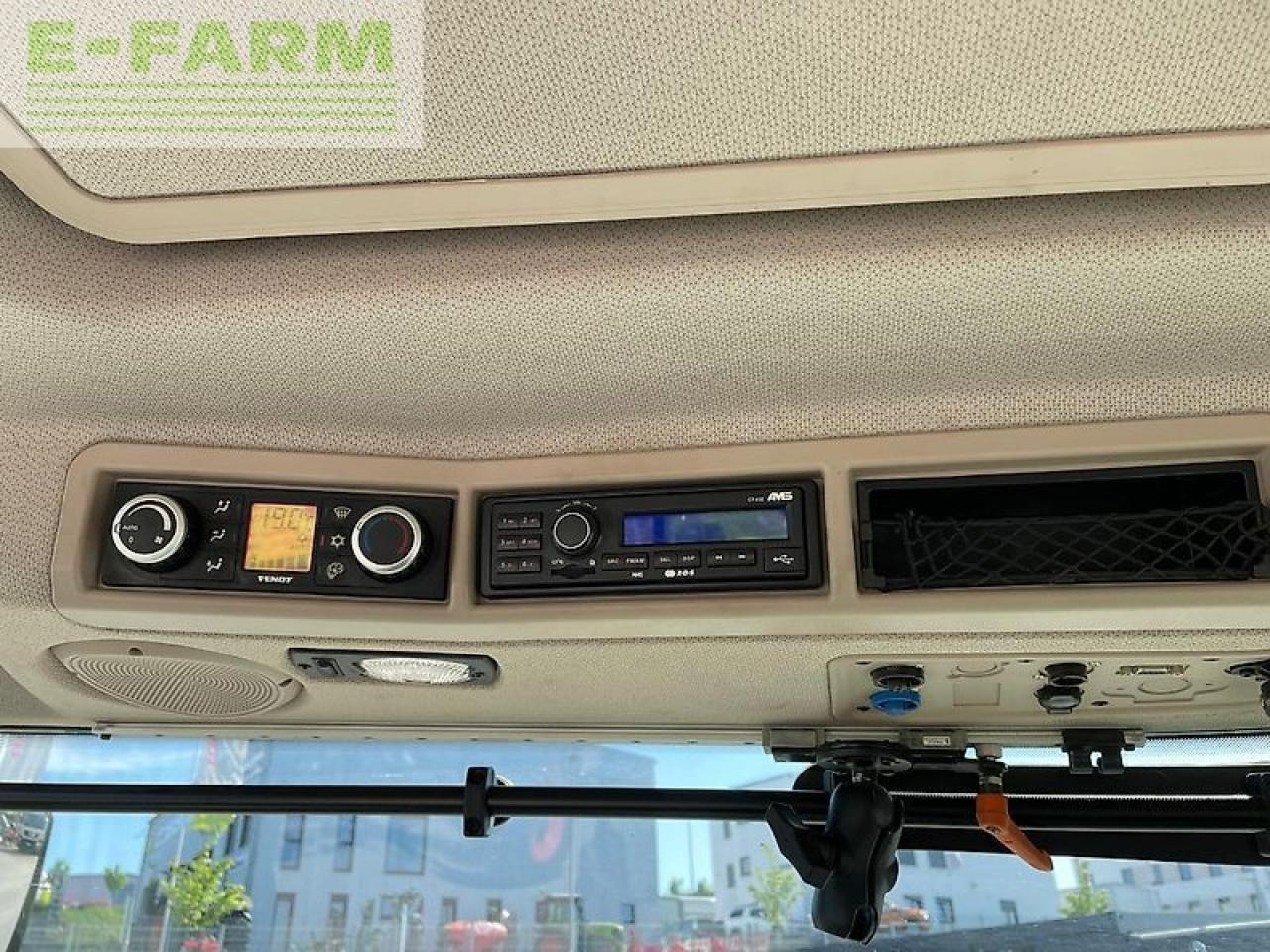 Trator Fendt 724: foto 14