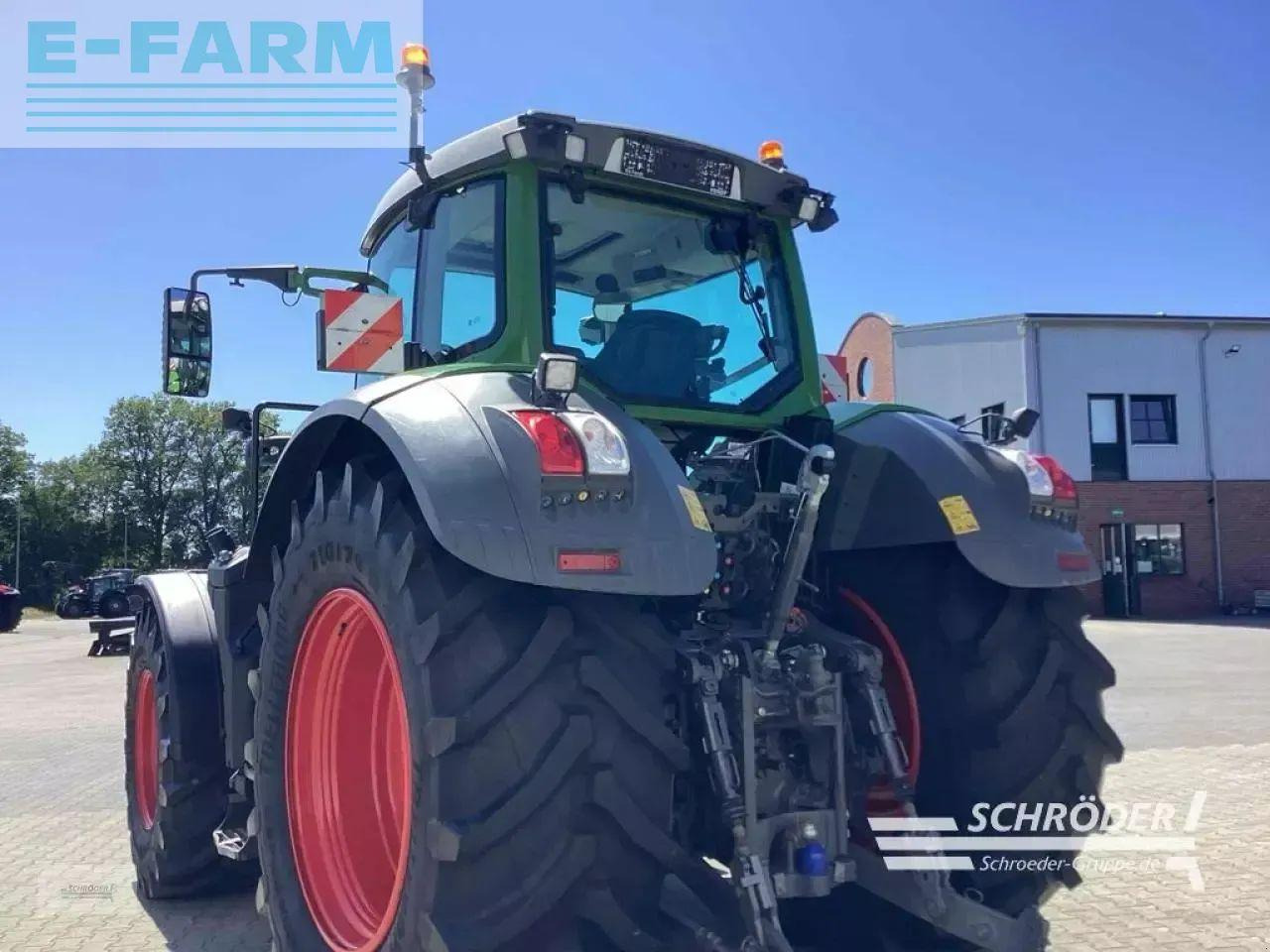 Trator Fendt 824 vario s4 profi plus ProfiPlus: foto 8