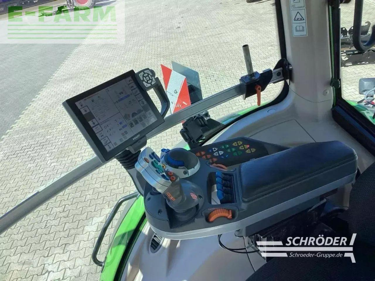 Trator Fendt 824 vario s4 profi plus ProfiPlus: foto 19
