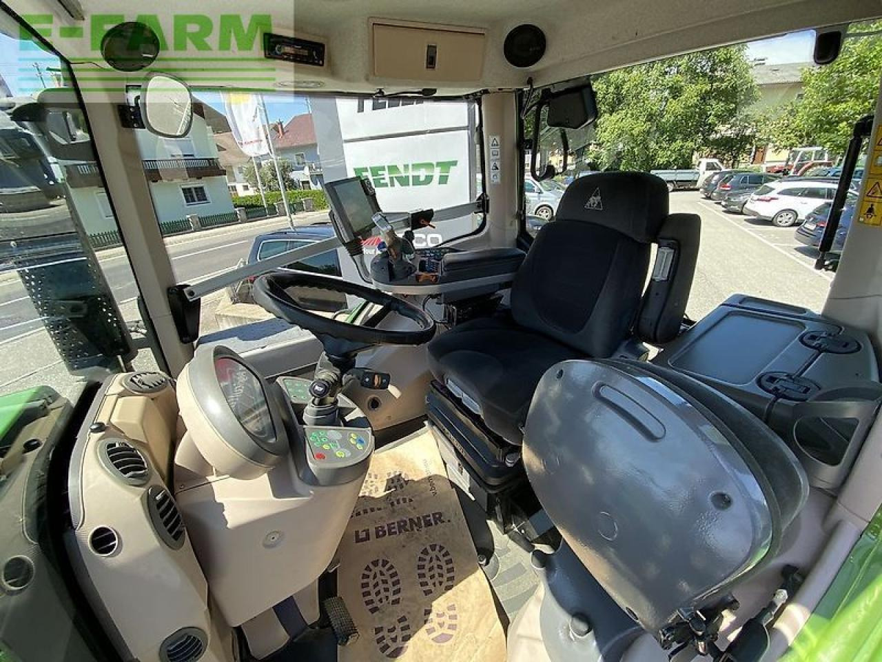 Trator Fendt 828 vario profi+ ProfiPlus: foto 12