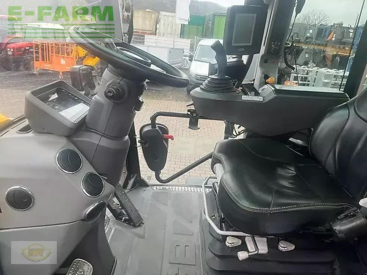 Trator JCB fastrac 4220: foto 10