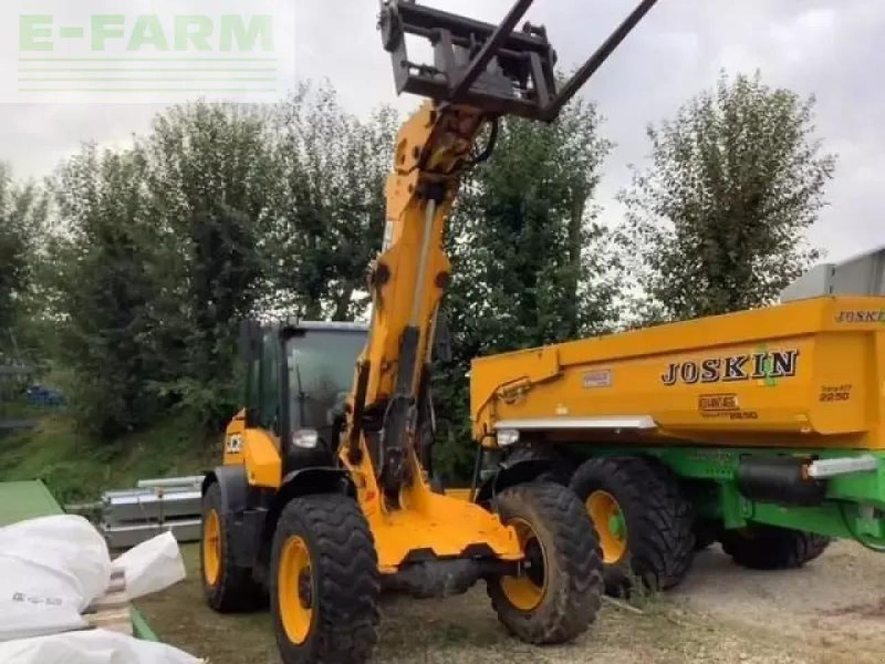 JCB tm320 - Empilhador telescópico: foto 1 JCB tm320 - Empilhador telescópico: foto 1