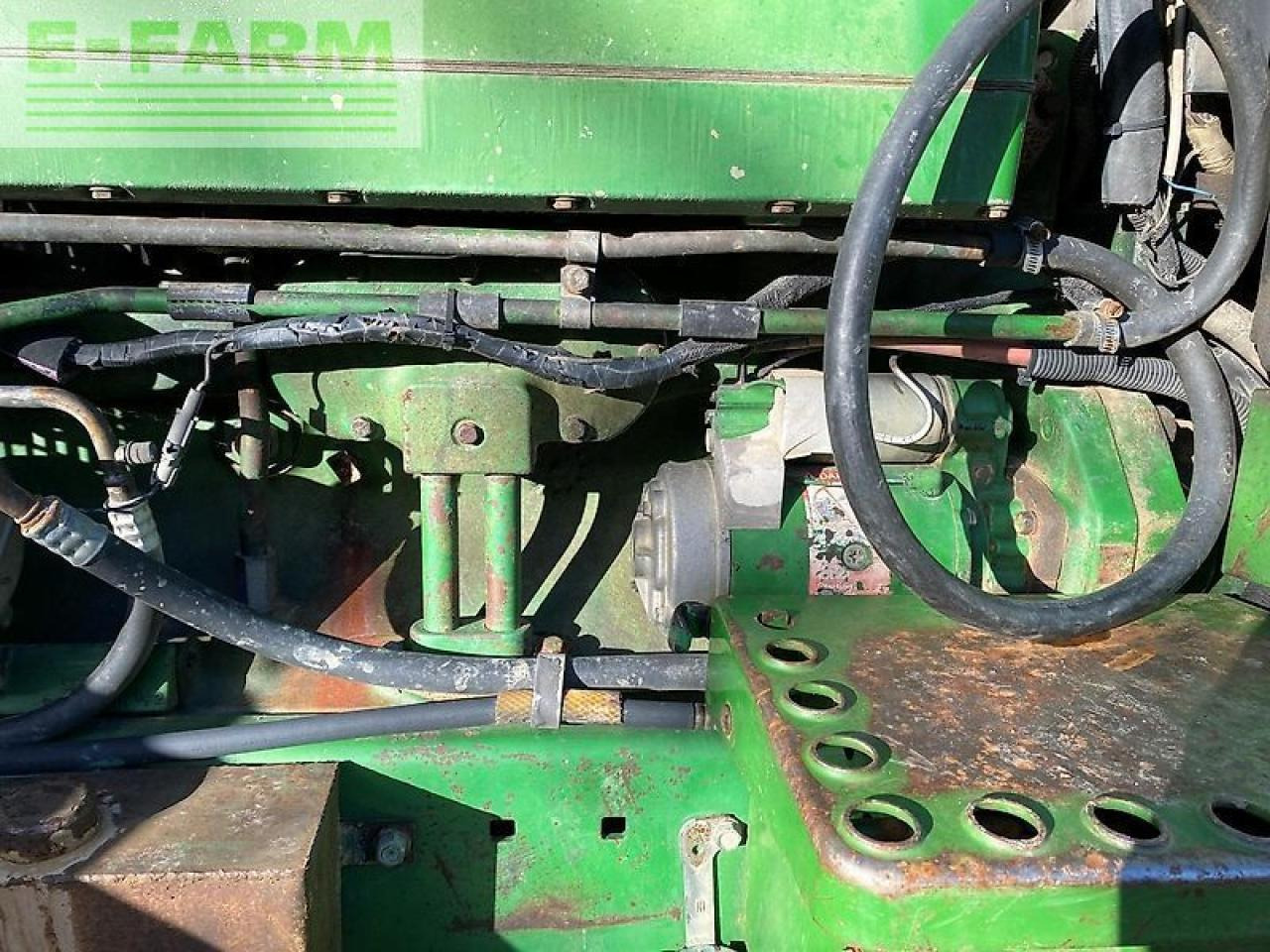 Trator John Deere 4755: foto 17 Trator John Deere 4755: foto 17