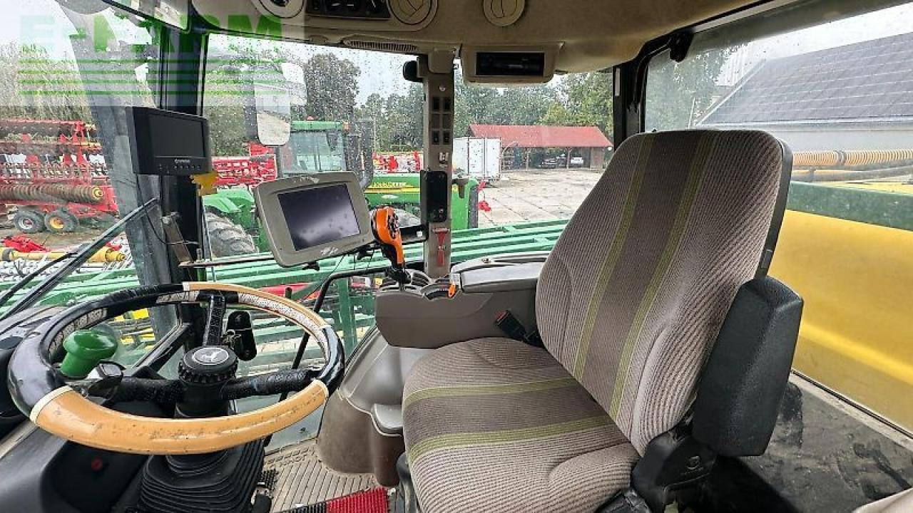 John Deere 5430i - Pulverizador de arrastar: foto 5 John Deere 5430i - Pulverizador de arrastar: foto 5