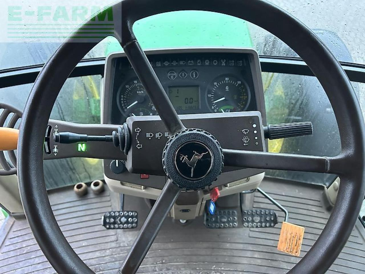 John Deere 6110 - Trator: foto 4 John Deere 6110 - Trator: foto 4