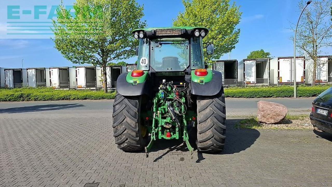 John Deere 6110 mc autoquad-getriebe 24/24 gänge - Trator: foto 5 John Deere 6110 mc autoquad-getriebe 24/24 gänge - Trator: foto 5