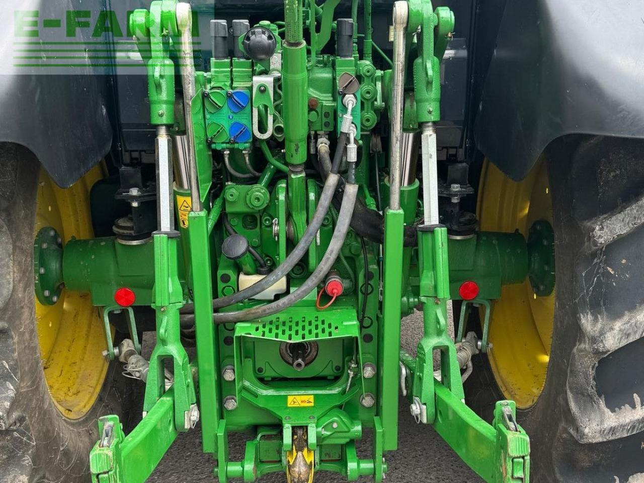 John Deere 6110M - Trator: foto 5 John Deere 6110M - Trator: foto 5