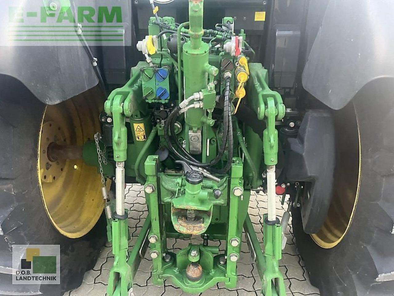 John Deere 6110m - Trator: foto 5 John Deere 6110m - Trator: foto 5