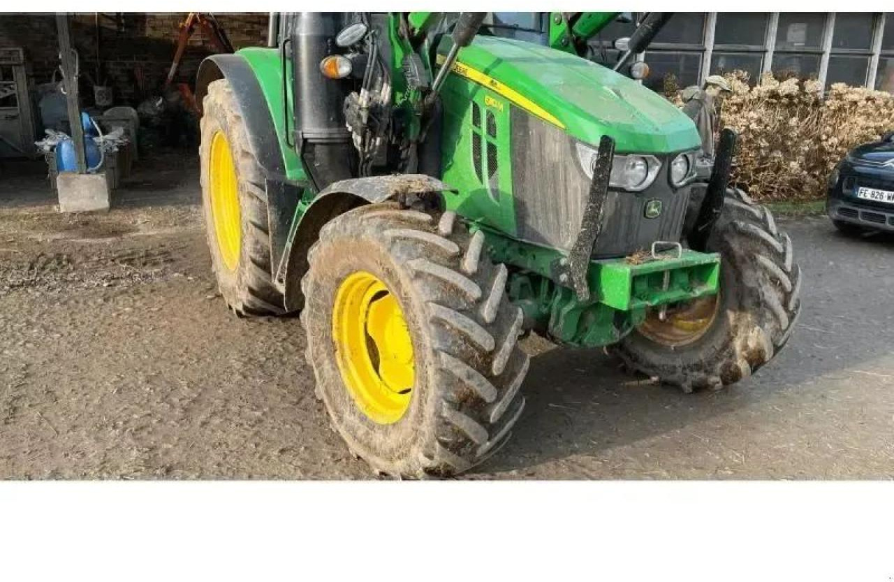 John Deere 6110m - Trator: foto 2 John Deere 6110m - Trator: foto 2