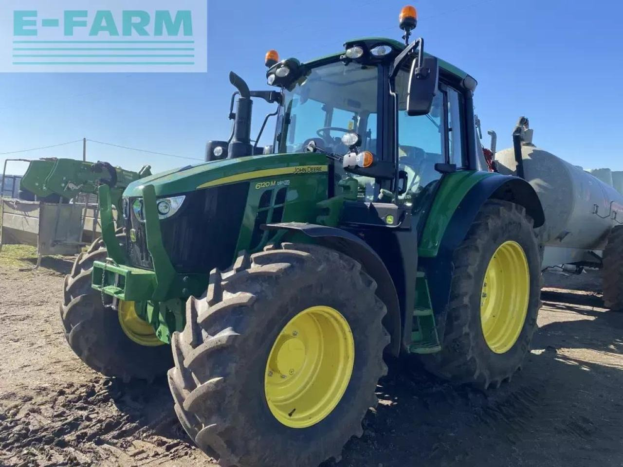 John Deere 6120m - Trator: foto 2 John Deere 6120m - Trator: foto 2