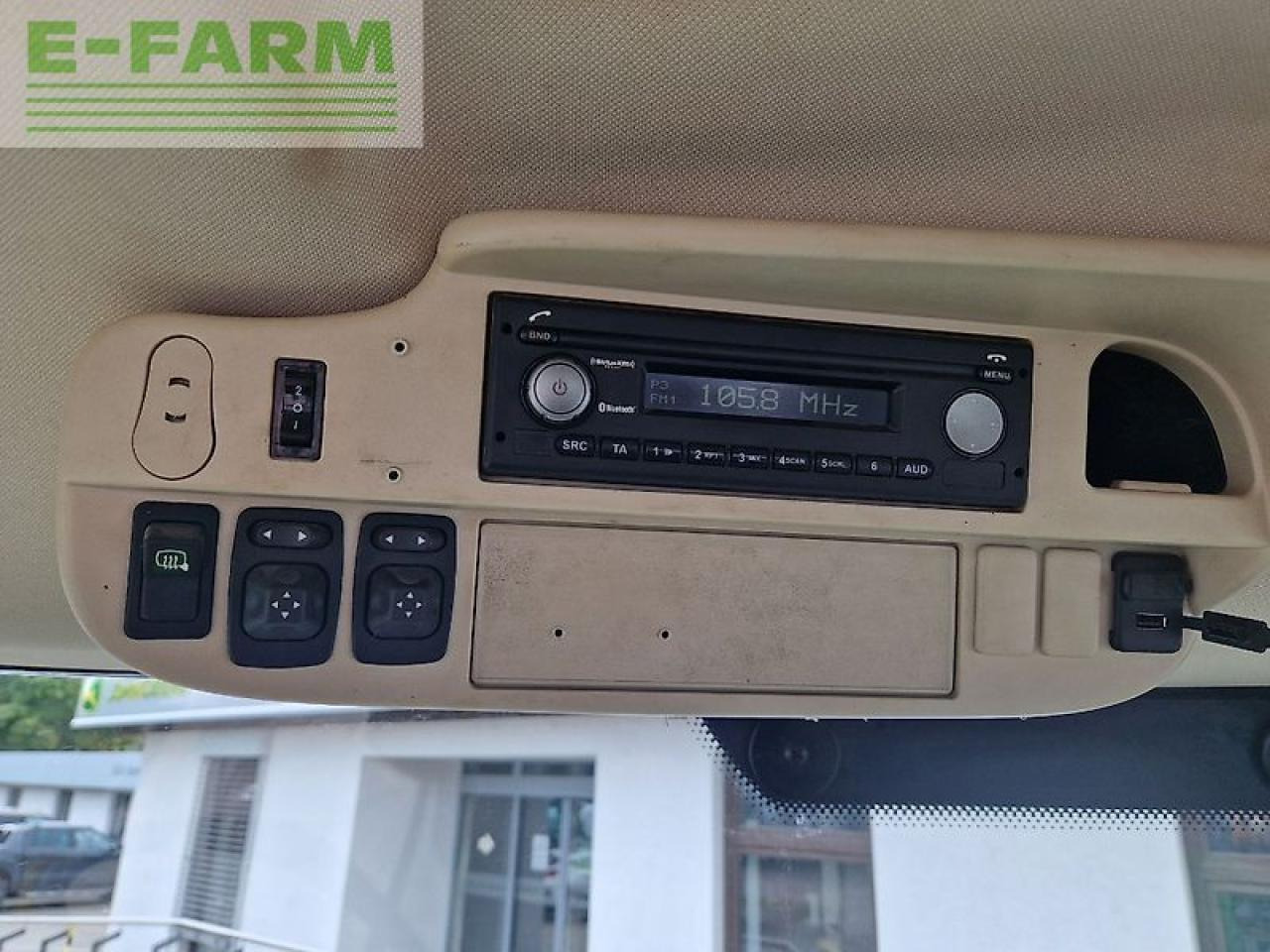 Trator John Deere 6215r: foto 15 Trator John Deere 6215r: foto 15
