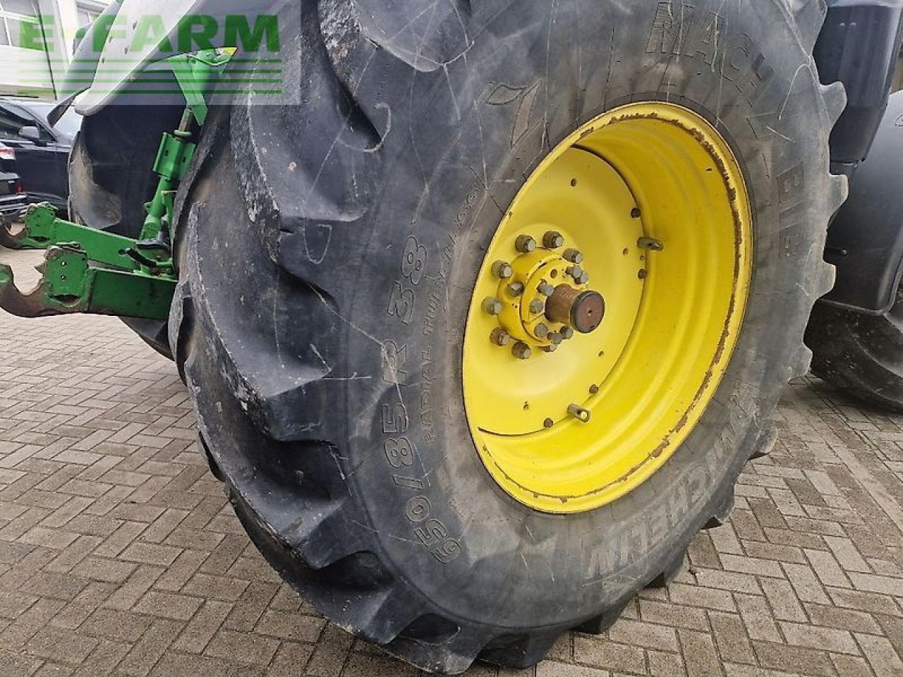 Trator John Deere 6215r: foto 9 Trator John Deere 6215r: foto 9