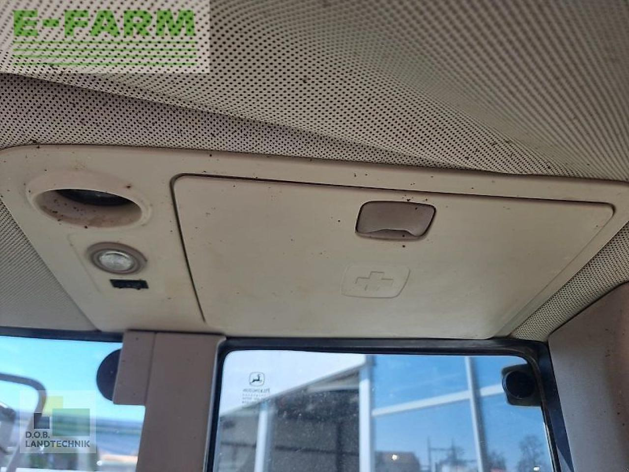 Trator John Deere 6820: foto 16 Trator John Deere 6820: foto 16