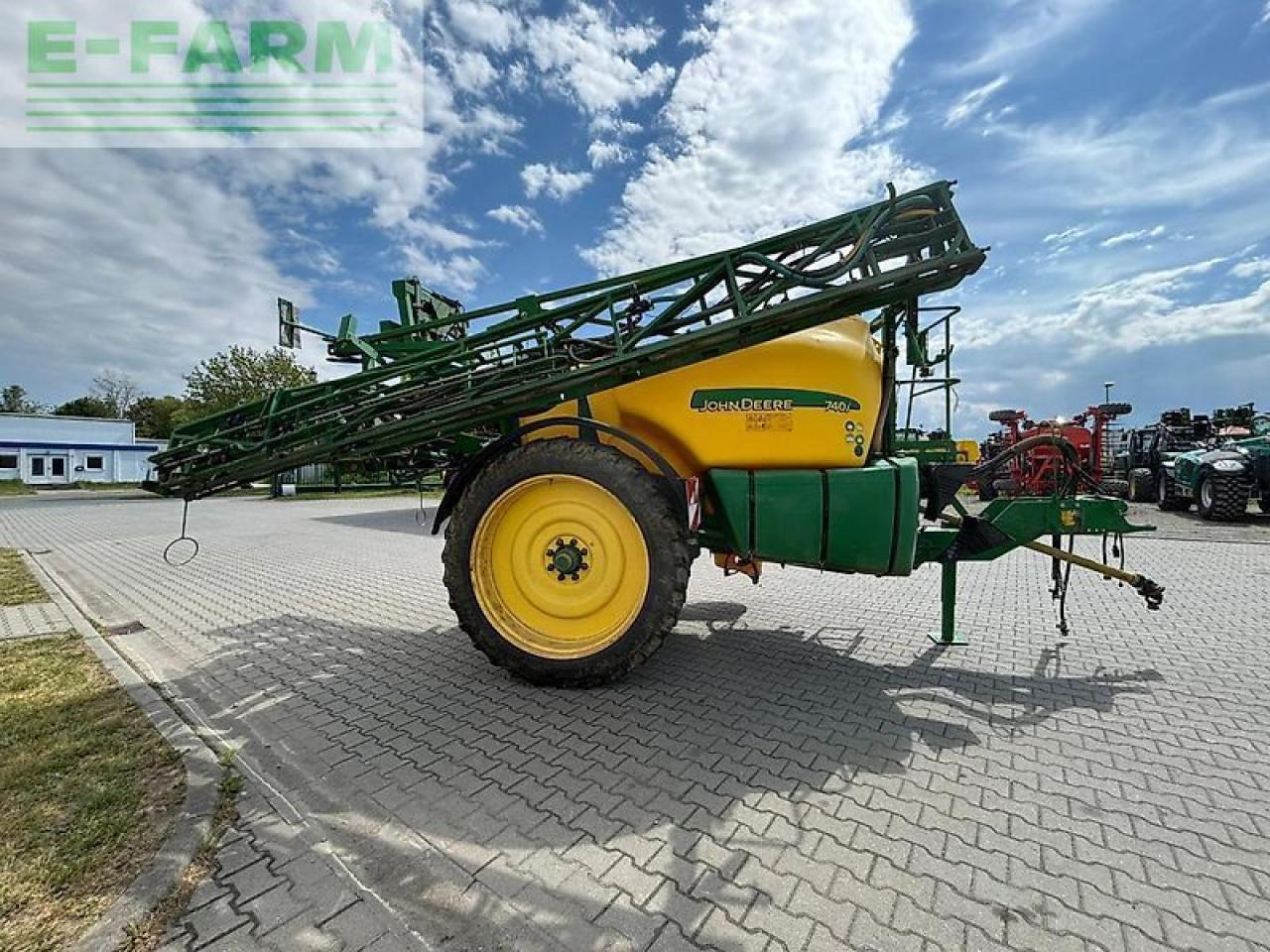 John Deere 740i - Pulverizador de arrastar: foto 1 John Deere 740i - Pulverizador de arrastar: foto 1