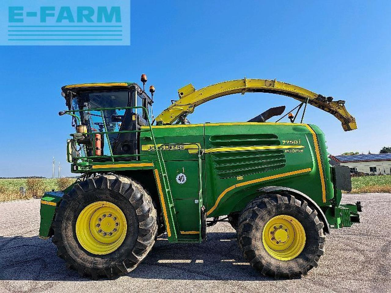 John Deere 7750 - Picadora de forragem automotriz: foto 1 John Deere 7750 - Picadora de forragem automotriz: foto 1