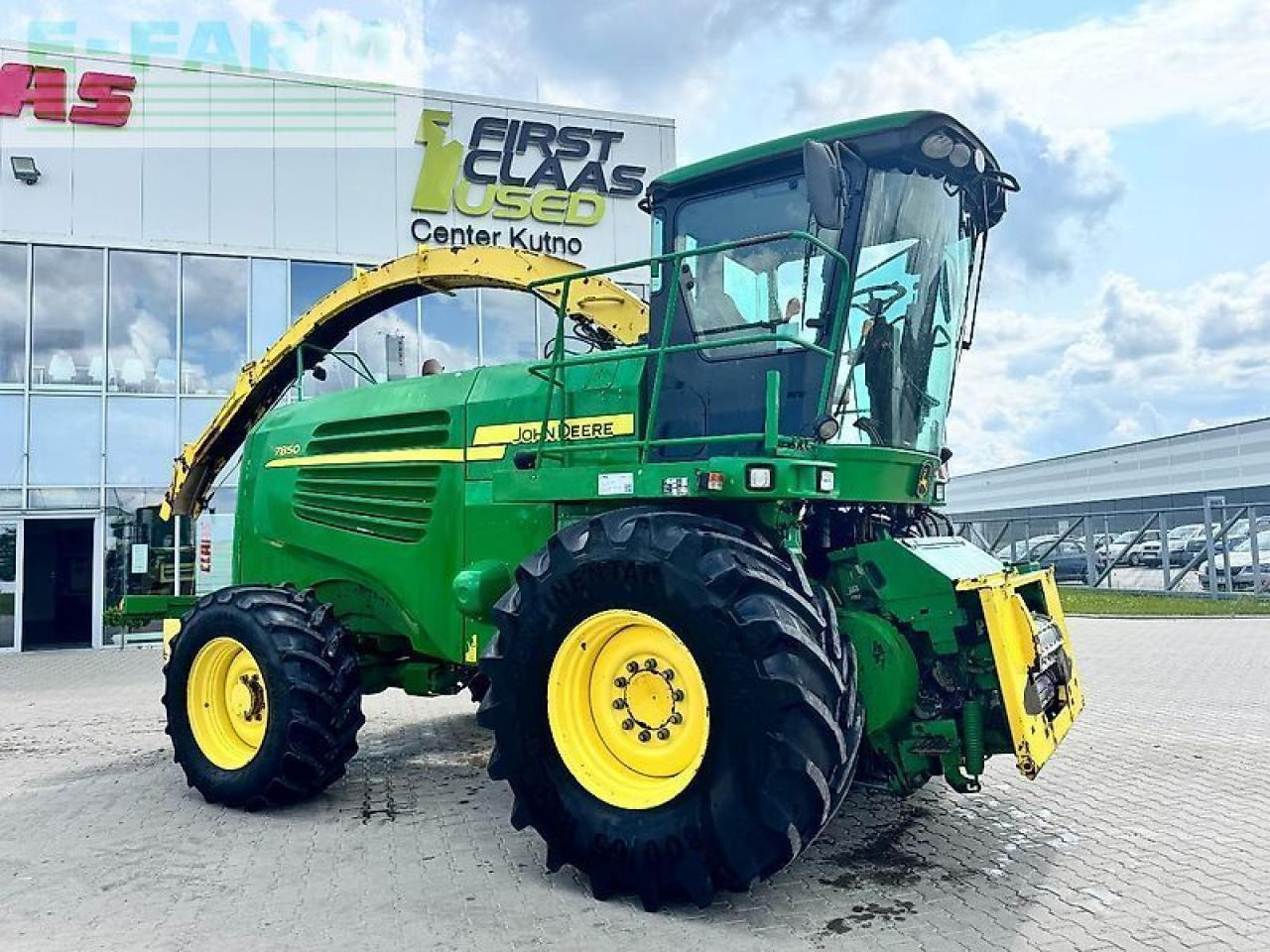 Picadora de forragem automotriz John Deere 7850: foto 1