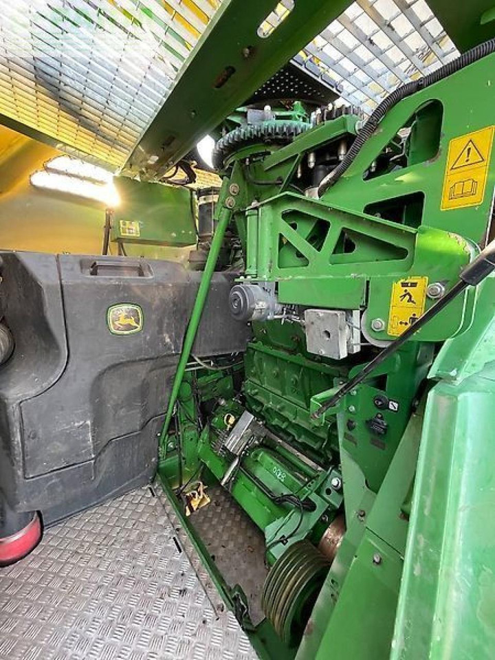 Picadora de forragem automotriz John Deere 8700i: foto 14