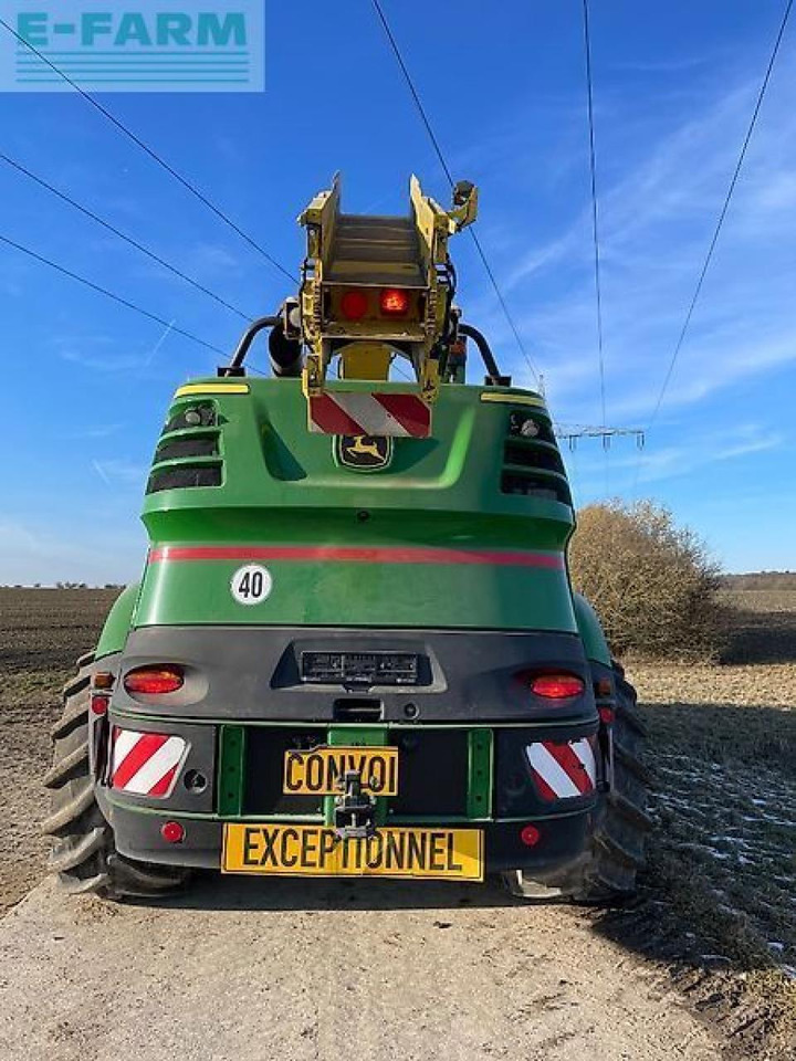 Picadora de forragem automotriz John Deere 8700i: foto 7