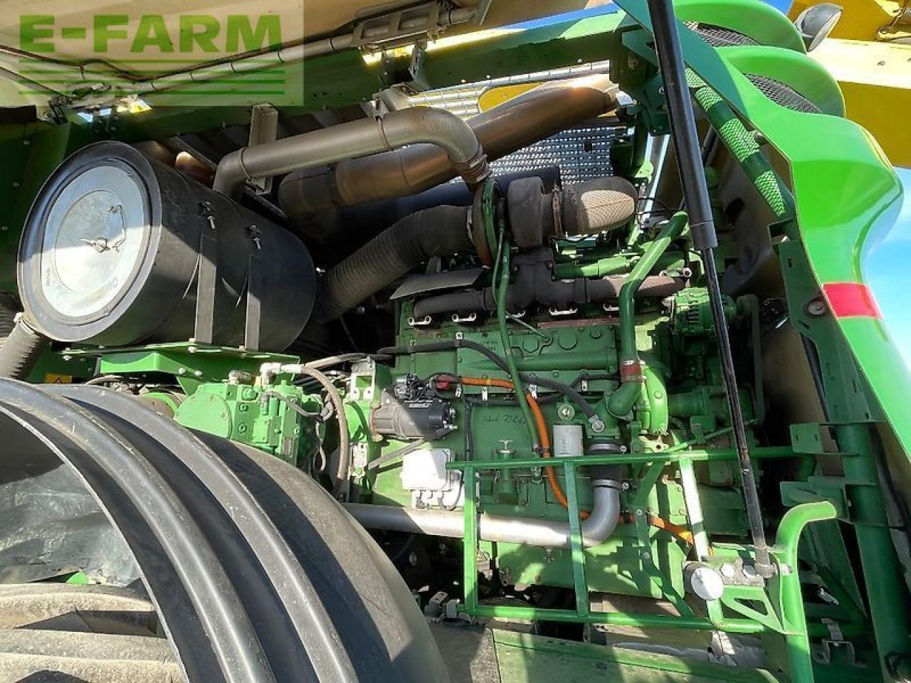 Picadora de forragem automotriz John Deere 8700i: foto 18