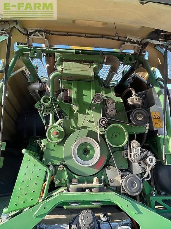 Picadora de forragem automotriz John Deere 8700i: foto 17