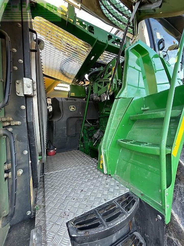 Picadora de forragem automotriz John Deere 8700i: foto 13