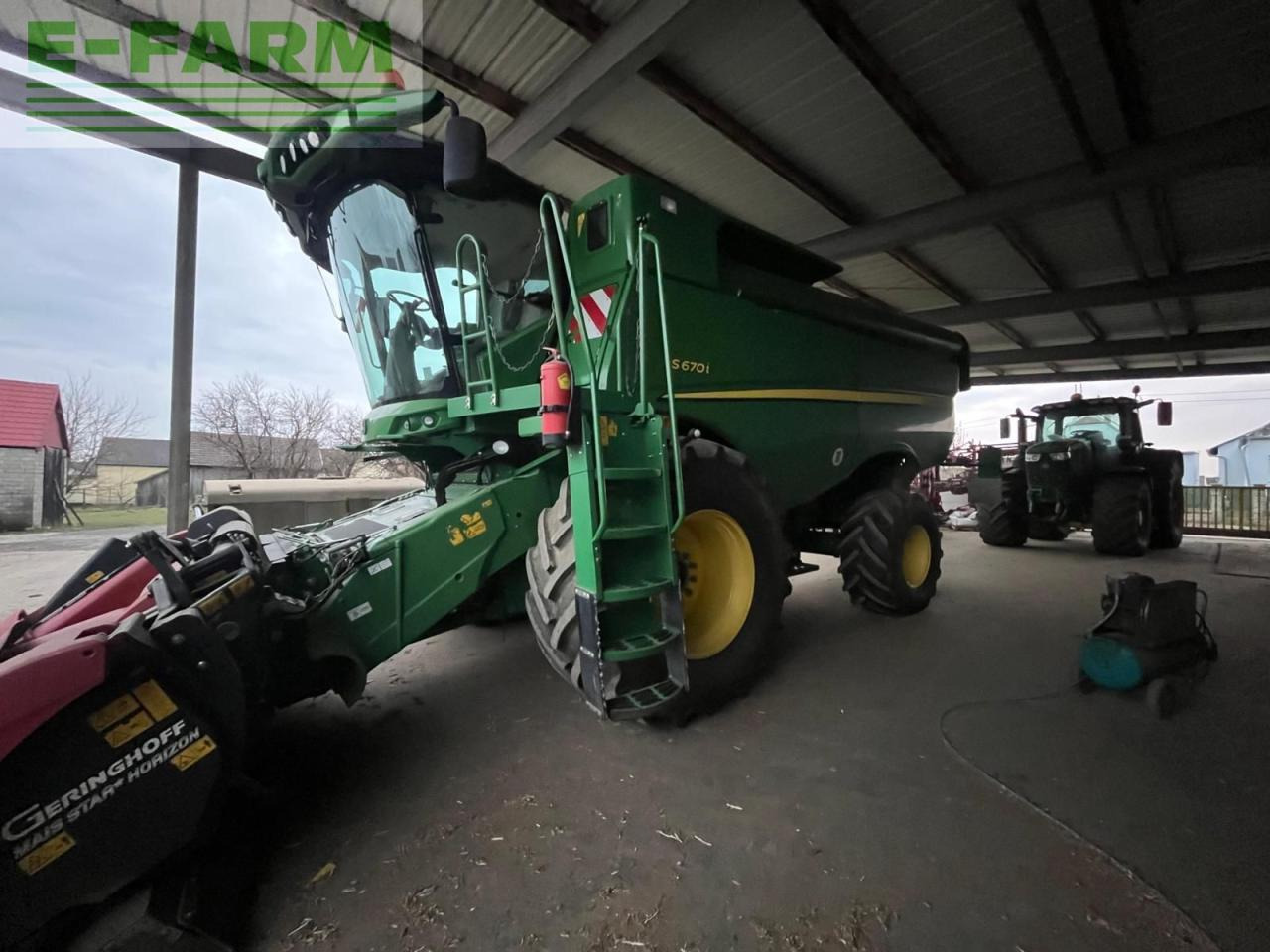 John Deere S670i - Ceifeira debulhadora: foto 1 John Deere S670i - Ceifeira debulhadora: foto 1